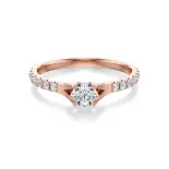 Pierścionek z różowego złota z diamentami AJPZ_107